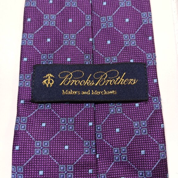 Brooks Brothers Men’s Silk Tie Purple Blue Geometric Made in USA NWT Minor Flaw - Picture 7 of 10